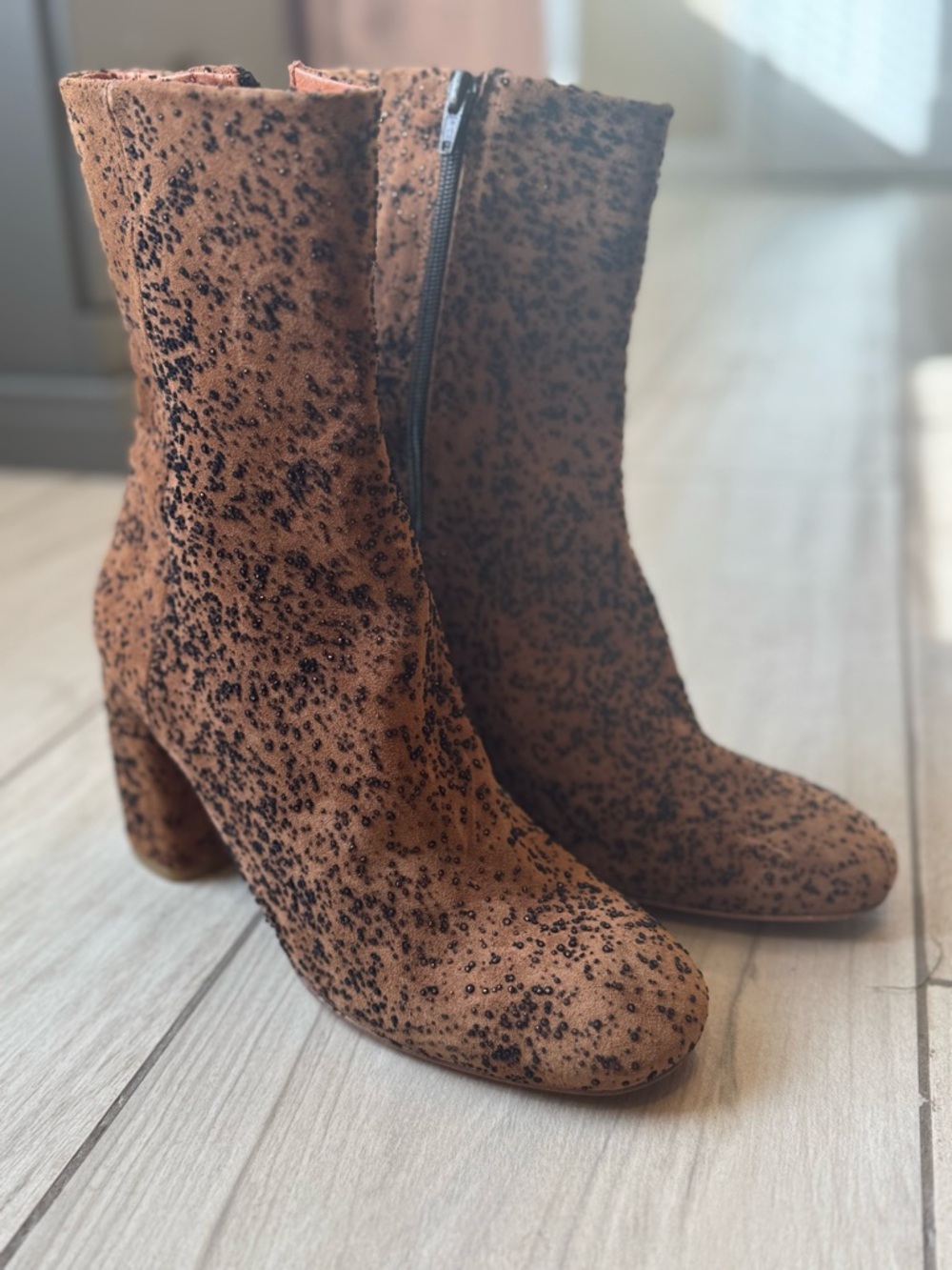 Like New! MIISTA Adrianna Printed Glitter Block Heel Ankle Boots - Picture 5 of 14